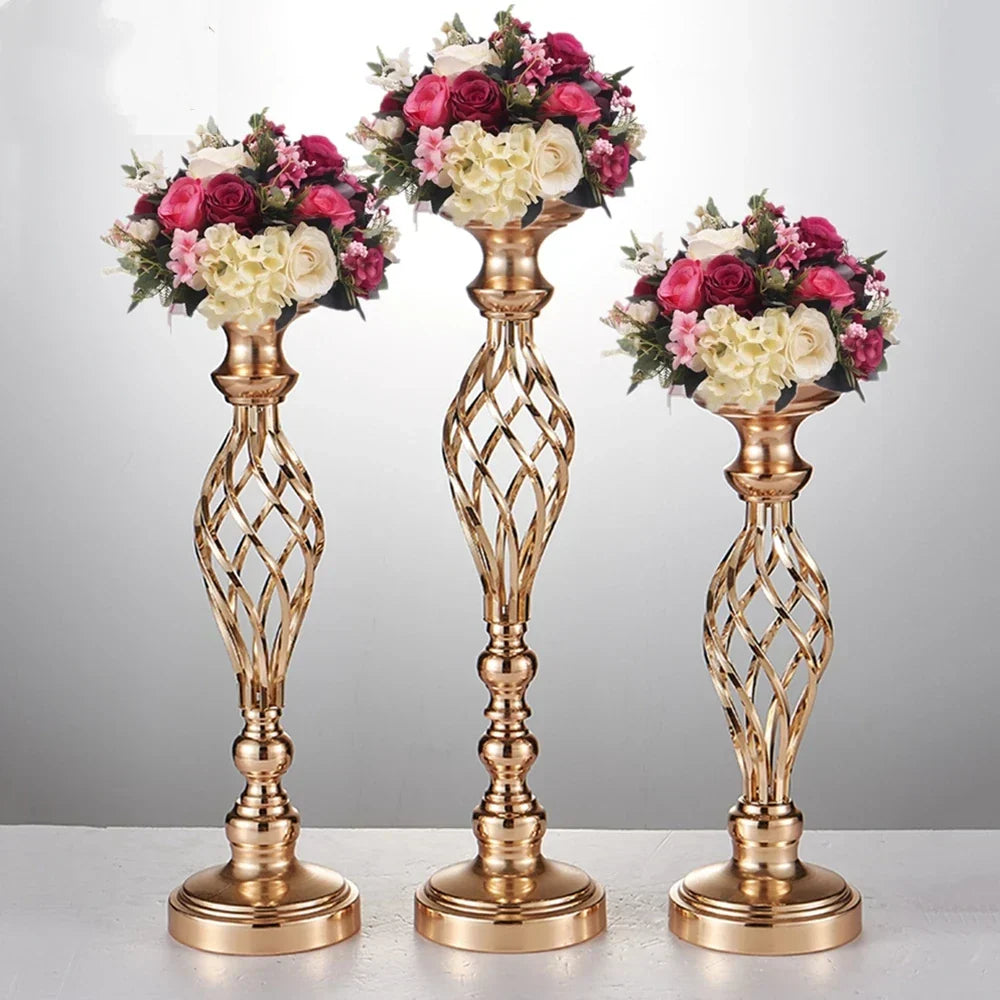 Set van 3 Gouden Kandelaars van Metaal met Luxe Design