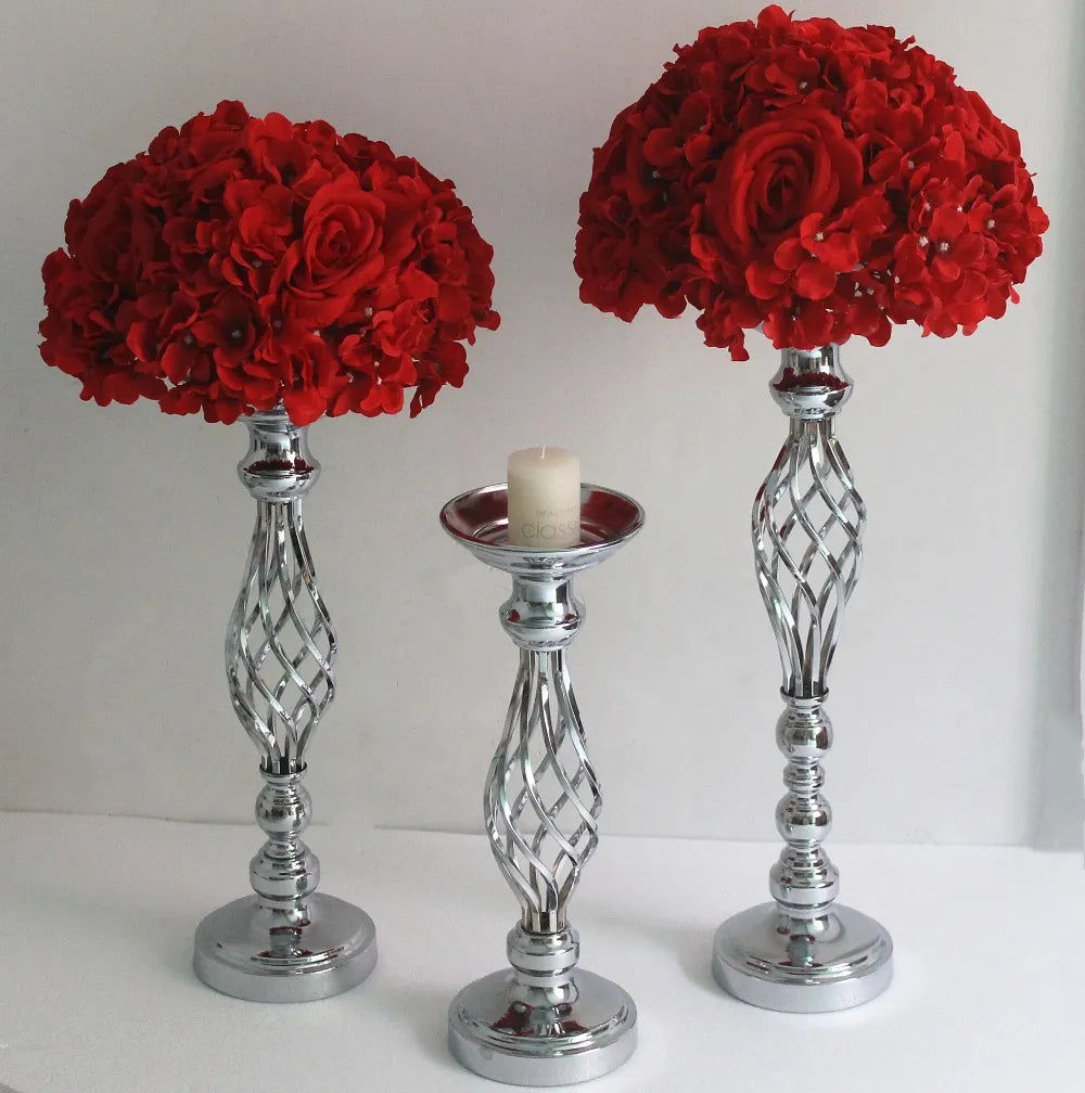 Set van 3 Gouden Kandelaars van Metaal met Luxe Design