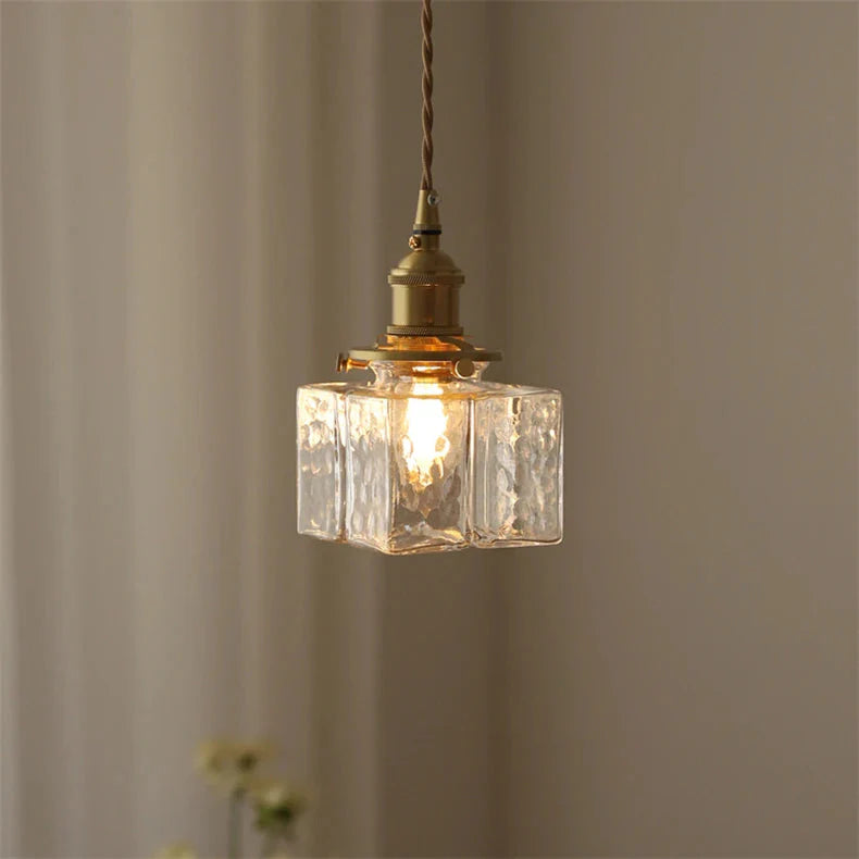 Vierkante Glazen Hanglamp met Geribbeld Glas en Gouden Fitting